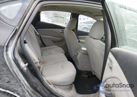 2013 Dodge Dart Sxt z USA, uszkodzony, nr VIN 1C3CDFBA9DD209749